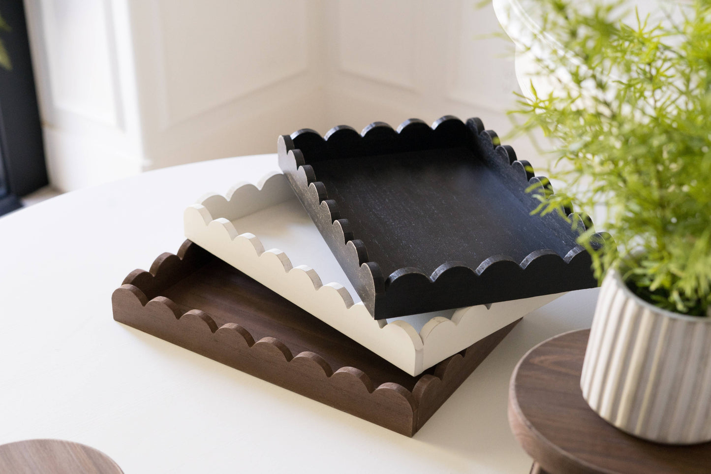 White Wood Scallop Tray